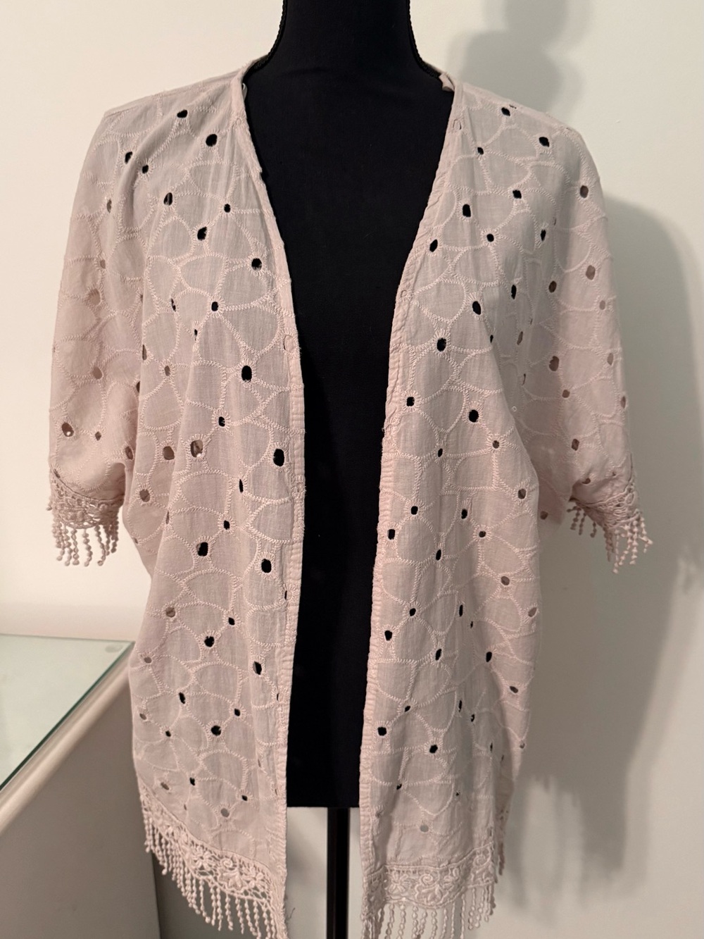 Valentina Beige Lace-Panel Kimono